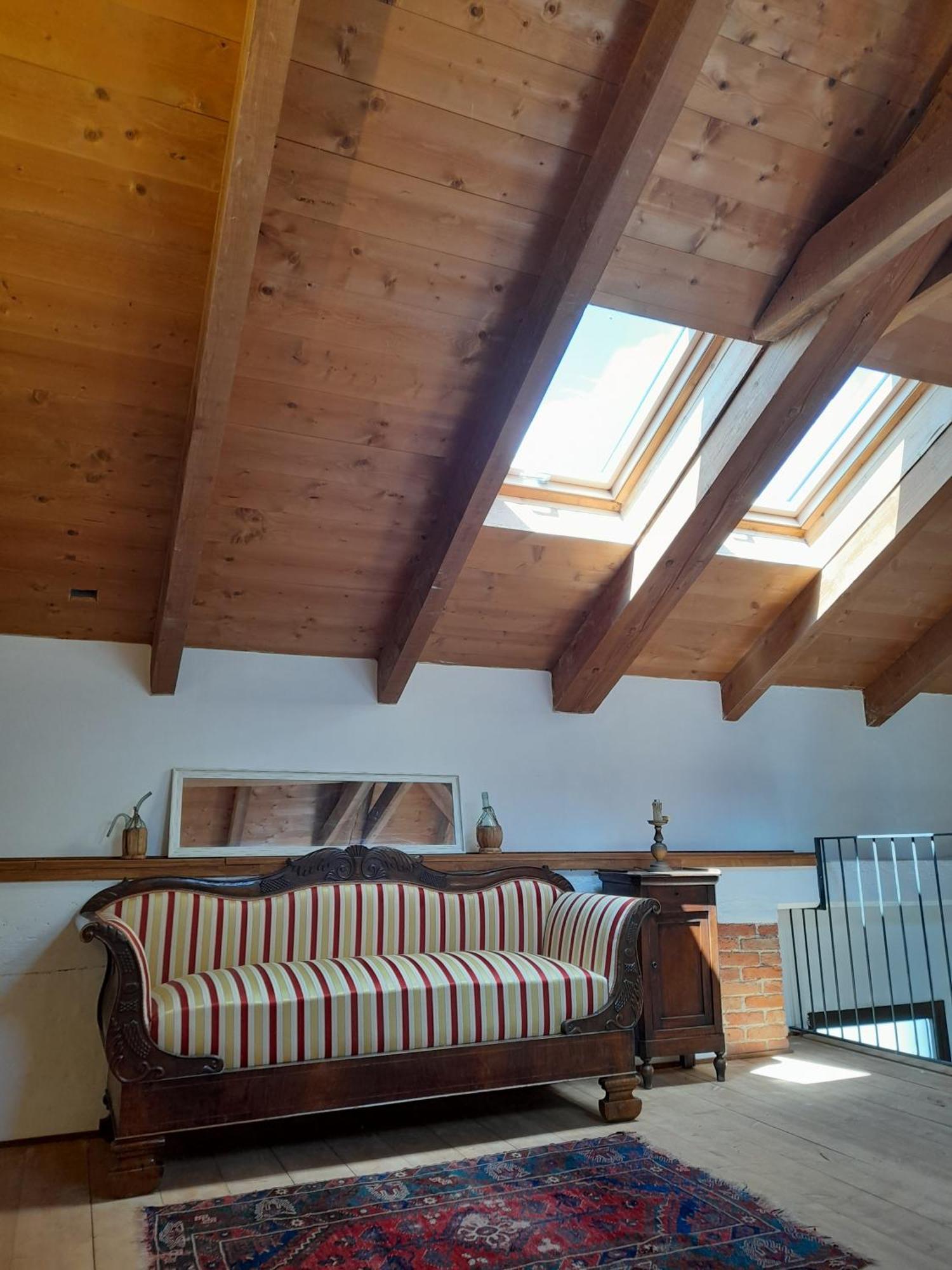 Madama Langa Country House Con Piscina Nelle Vigne Montelupo Albese Exterior foto